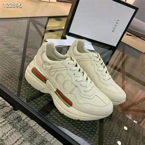 unisex Gucci shoes